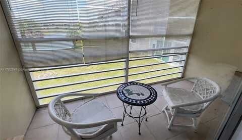 8280 Sunrise Lakes Blvd, Sunrise, FL 33322