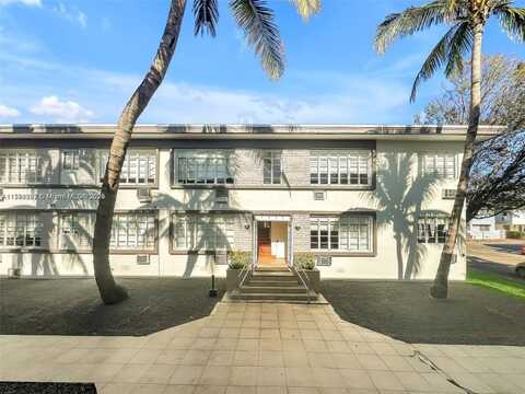 301 86th St, Miami Beach, FL 33141