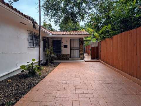 2283 SW 16th CT, Miami, FL 33145