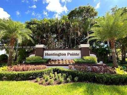 6080 Huntwick Ter, Delray Beach, FL 33484