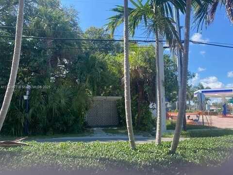 823 SE 18TH ST, Fort Lauderdale, FL 33316