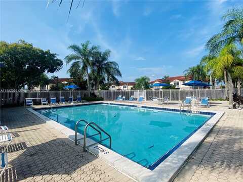 1226 SW 113th Ter, Pembroke Pines, FL 33025
