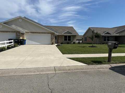 302 E Charter Drive, Muncie, IN 47303