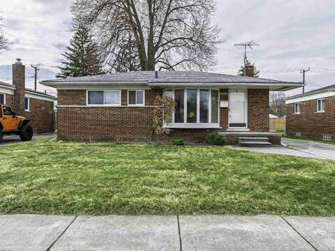 22612 Raymond, Saint Clair Shores, MI 48082
