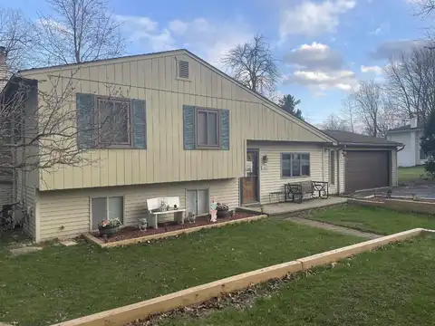 3640 N Shimmons, Auburn Hills, MI 48326