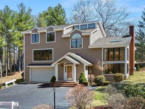 94 Granville Lane, North Andover, MA 01845