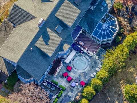 90 Highland Ave, Newton, MA 02460