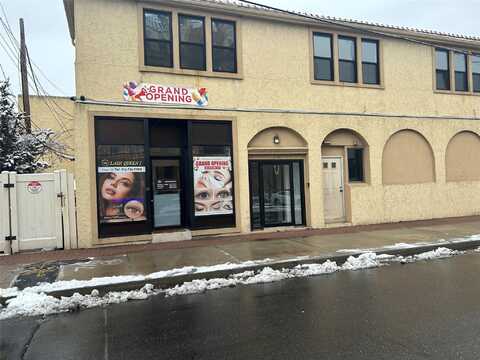 315 Riverside Blvd, Long Beach, NY 11561