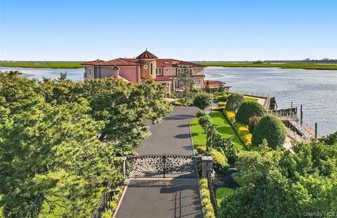 1101 Harbor Road, Hewlett, NY 11557