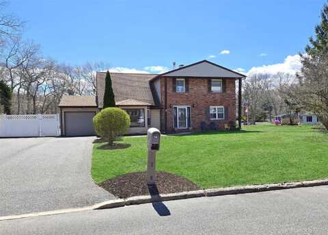 14 Rita Drive, Mount Sinai, NY 11766