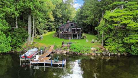 38 Bonzo's Hollow, Mount Vernon, ME 04352