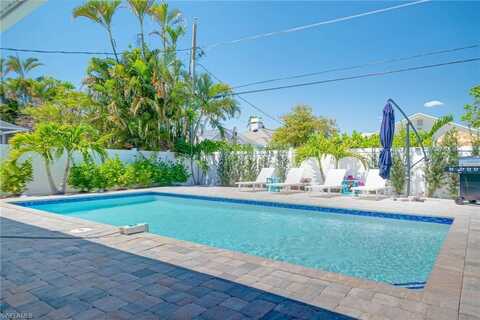 761 99th, NAPLES, FL 34108