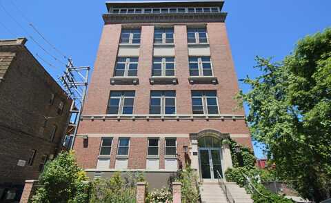 1470 W Carmen Avenue, Chicago, IL 60640