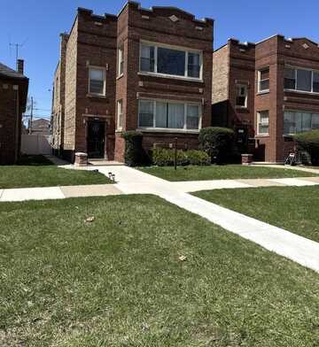 7818 S Michigan Avenue, Chicago, IL 60619