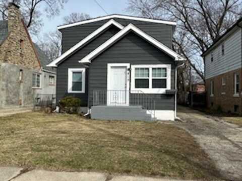 813 Pine Street, Waukegan, IL 60085
