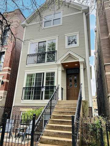 2538 N Southport Avenue, Chicago, IL 60614