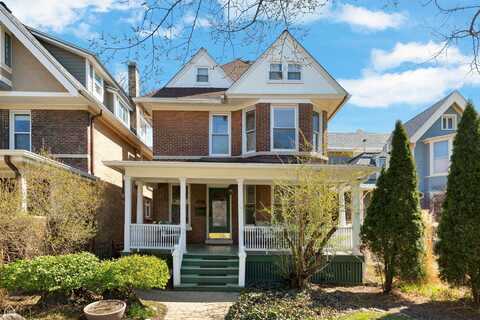 1045 Hinman Avenue, Evanston, IL 60202