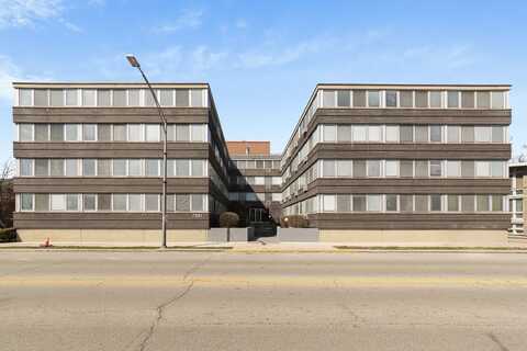 7251 Randolph Street, Forest Park, IL 60130