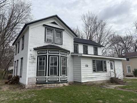 110 E Waupansie Street, Dwight, IL 60420