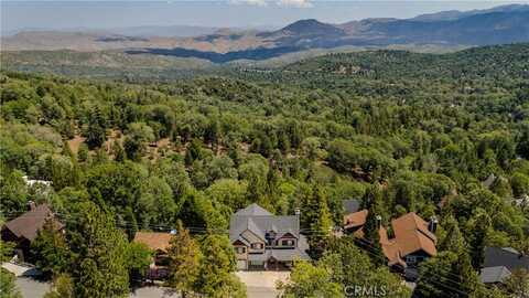 1251 Kodiak Drive, Lake Arrowhead, CA 92352