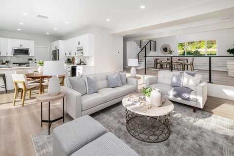 475 Parkwood Lane, Encinitas, CA 92024
