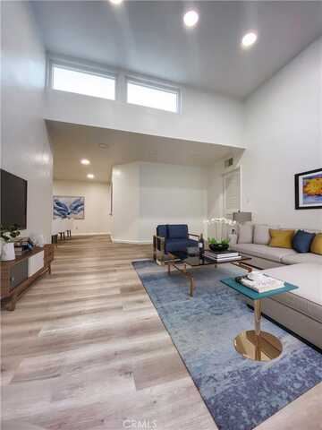 18645 Hatteras Street, Tarzana, CA 91356