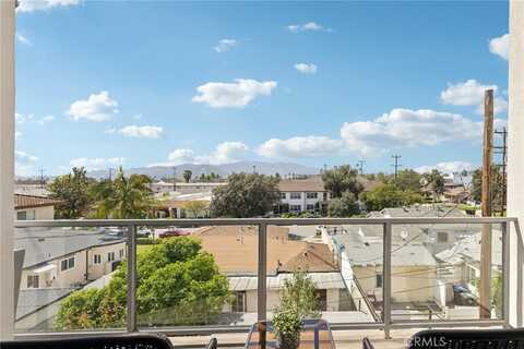 518 E Windsor Road, Glendale, CA 91205