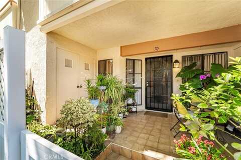 2252 Cheyenne Way, Fullerton, CA 92833