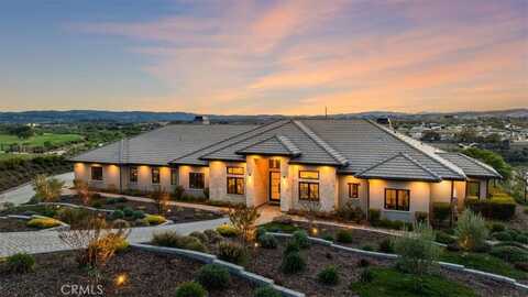 1180 Burnt Rock Way, Templeton, CA 93465