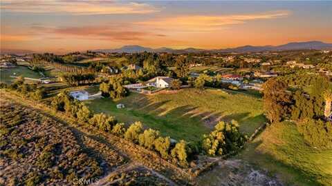 39423 Kapalua Way, Temecula, CA 92592
