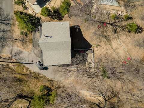27994 W Shore Road, Lake Arrowhead, CA 92352