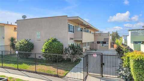 17944 Schoenborn Street, Northridge, CA 91325