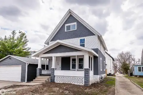 9 1/2 S 9Th Street, Marshalltown, IA 50158