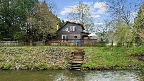 133 Hemlock Drive, Suches, GA 30572