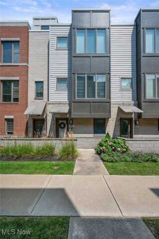 1451 Lindazzo Avenue, Cleveland, OH 44114