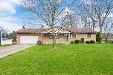1063 Tumbleweed Street NW, Uniontown, OH 44685