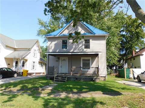 386 Jackson Street, Conneaut, OH 44030