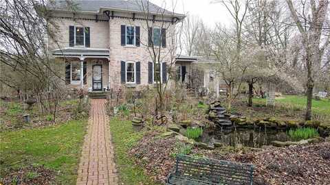 10303 Mount Eaton Road, Wadsworth, OH 44281