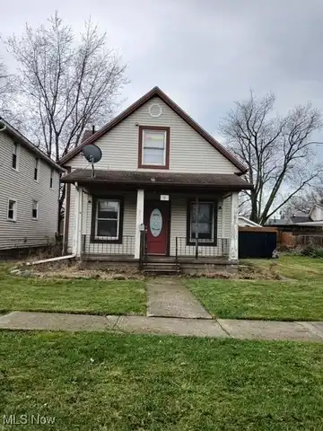306 Florida Avenue, Lorain, OH 44052