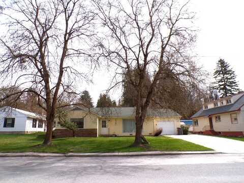 350 CEDAR ST, COLVILLE, WA 99114