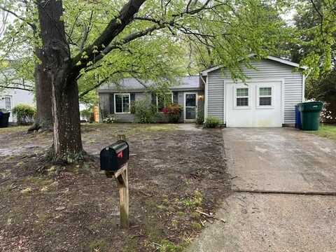 916 Fluvanna Rd, Newport News, VA 23601