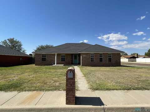 2300 Jadyn Lane, Clovis, NM 88101
