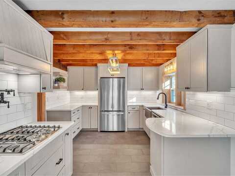 1303 Old Stage Road, Westford, VT 05494