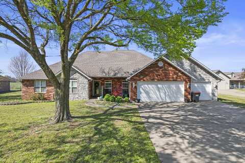2801 Harber Oaks Loop, Grove, OK 74344