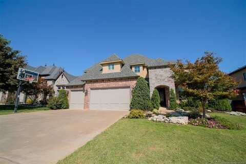 5716 W Austin Street, Broken Arrow, OK 74011