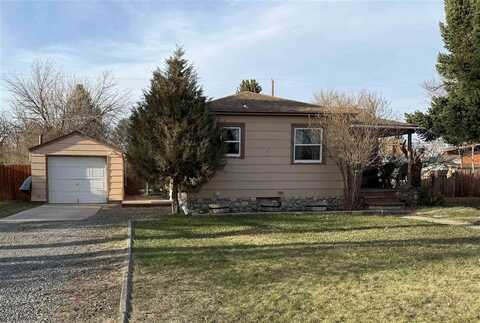 2105 Stampede Ave, Cody, WY 82414