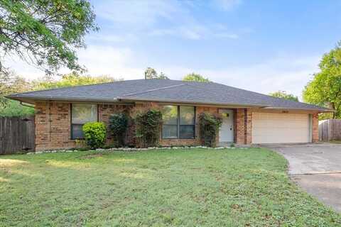 4919 Spring Creek Road, Arlington, TX 76017