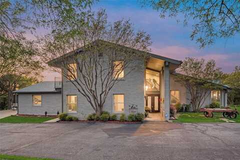 1819 W Belt Line Road, Cedar Hill, TX 75104