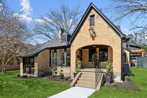 1010 Valencia Street, Dallas, TX 75223