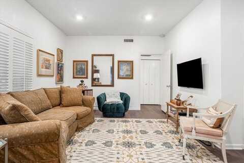 4440 Harlanwood, Fort Worth, TX 76109